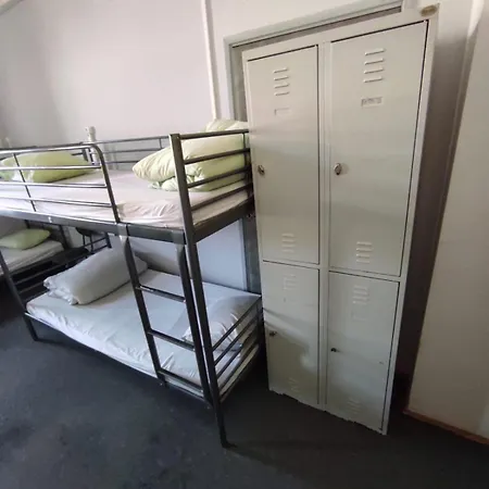 Kr Rest * 克拉科夫