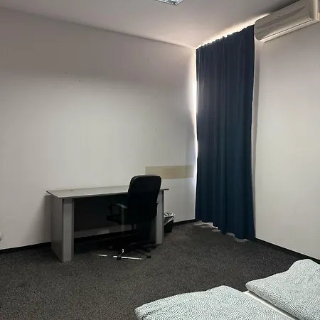 Hostel Kr Rest